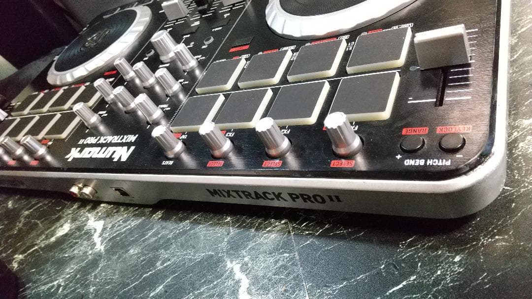 Numark Mixtrack Pro II 動作品 PCDJ コントローラー