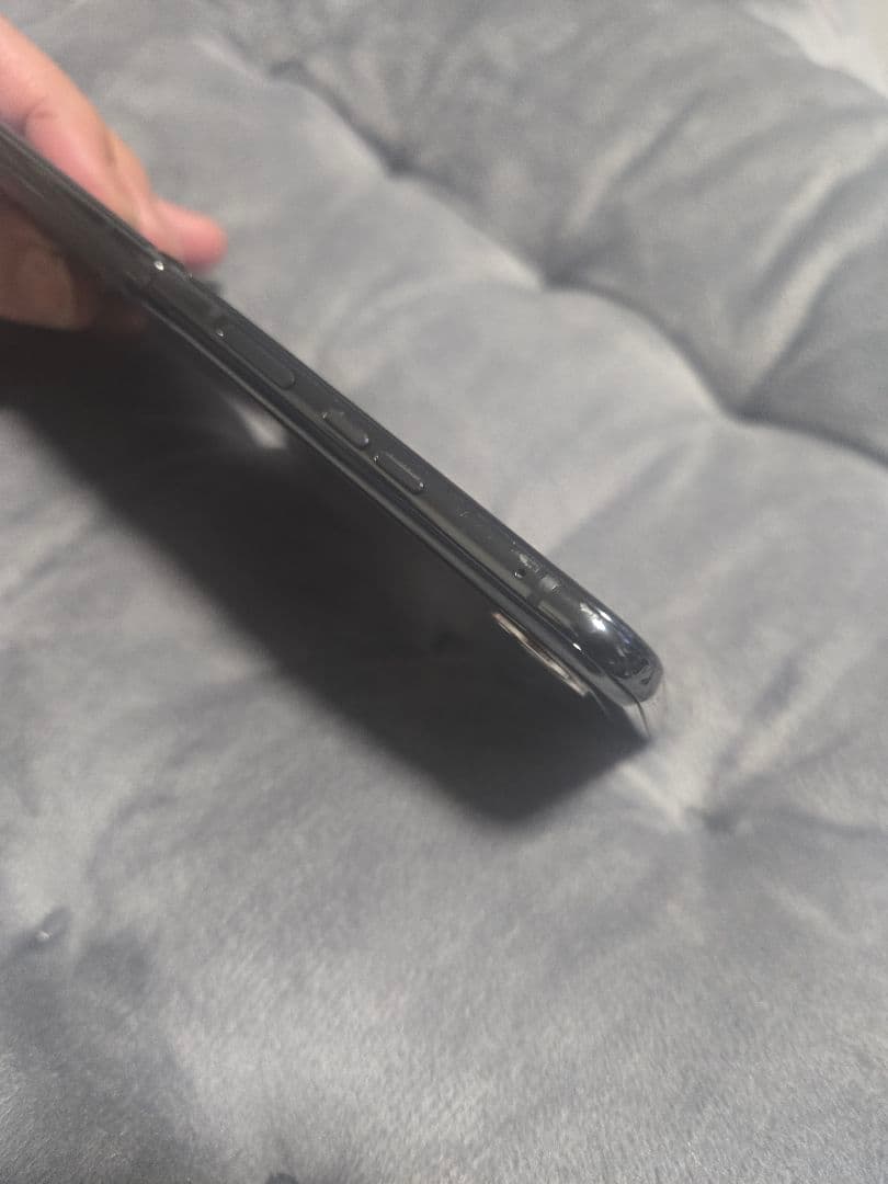 再出品　motorola razr 40 ultra ブラック 8GB RAM