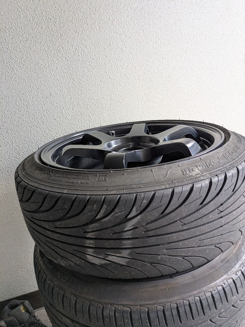 福岡 15インチ 6.5J 4本タイヤ付き