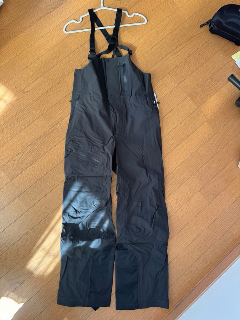 finetrack エバーブレススノーラインビブ