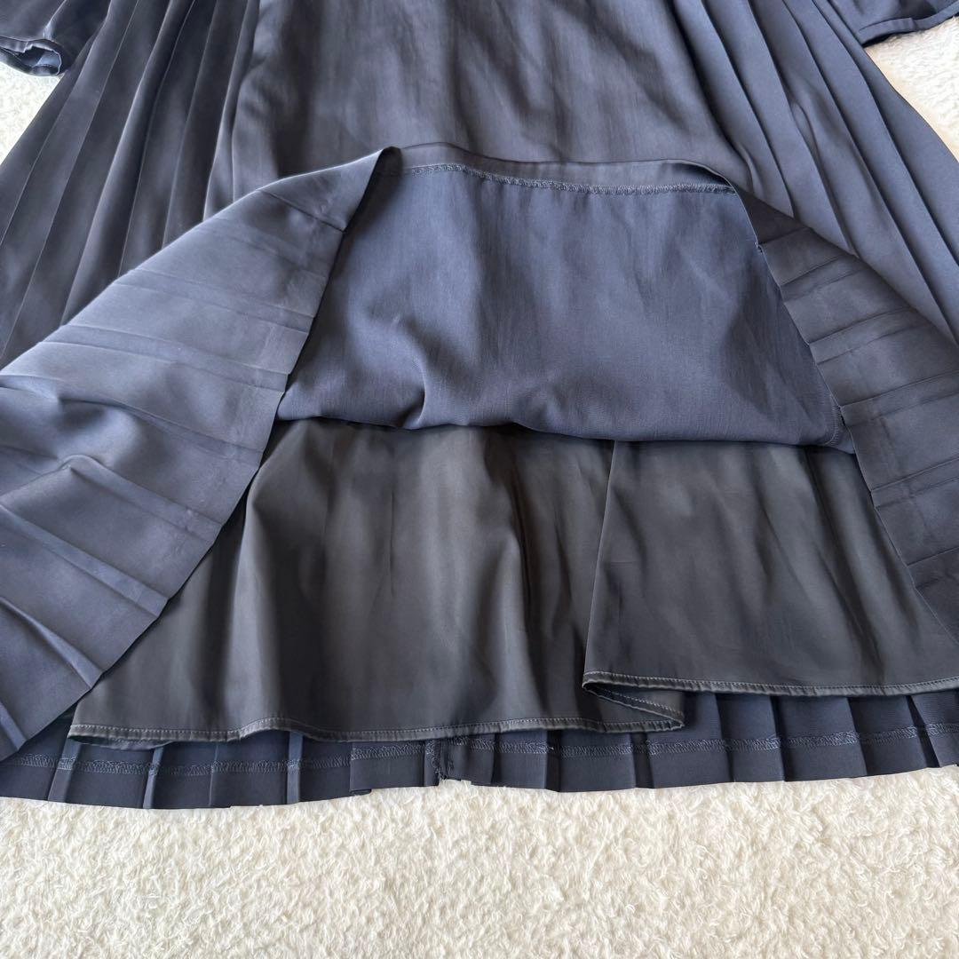 ジユウク プリーツロングワンピース サテン 大きいサイズ 44 ネイビー未使用級