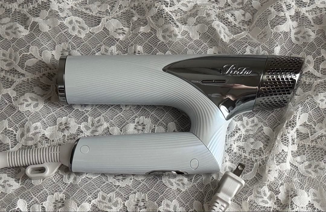 2023年製　リファ　ビューテックドライヤー　スマート　RE-AN-02A