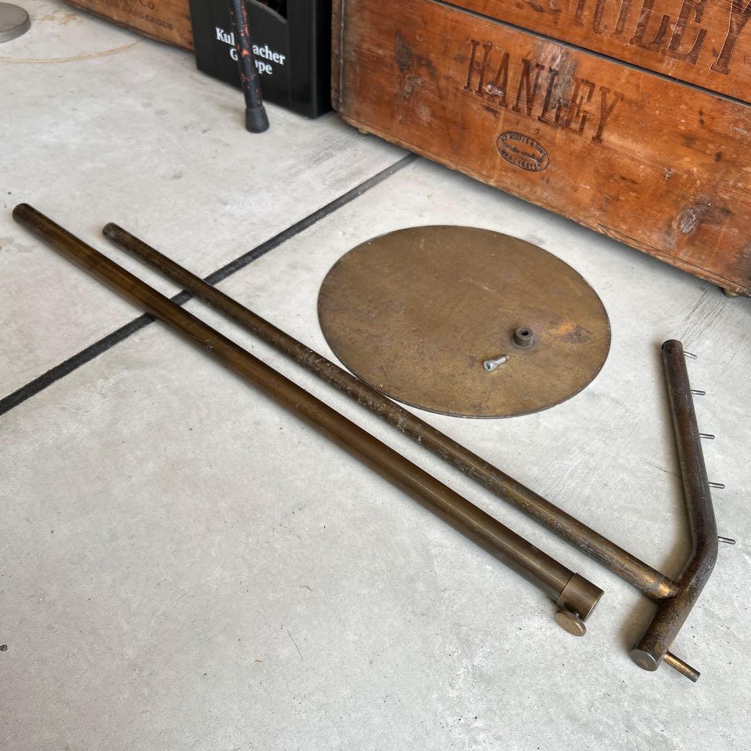 ヴィンテージ スラントハンガー メタルラック シャビー インダストリアル 金