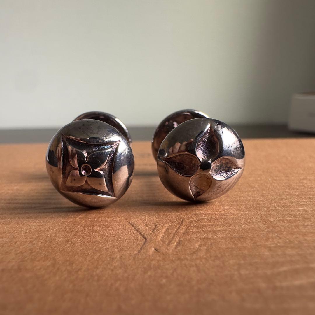 ルイヴィトン カフスボタン ケース付き