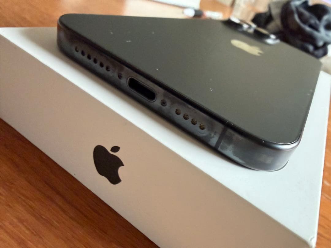 スマートフォン本体 iPhone15 Pro Max