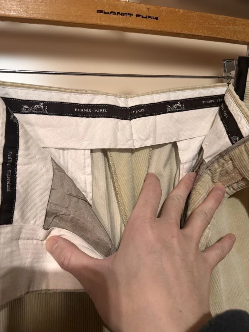 HERMES ベージュ コーデュロイスラックス