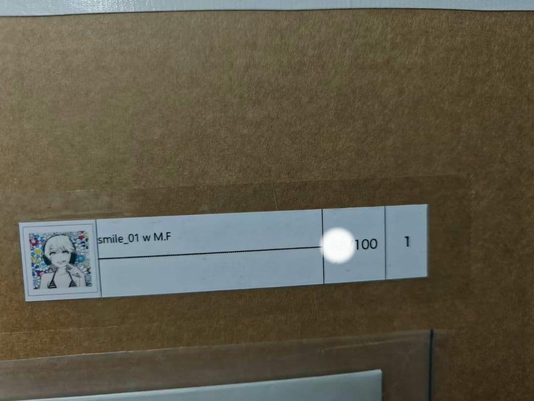 村上隆 × mebae「smile_01」ブルーヘアー／ピンクヘッドホン