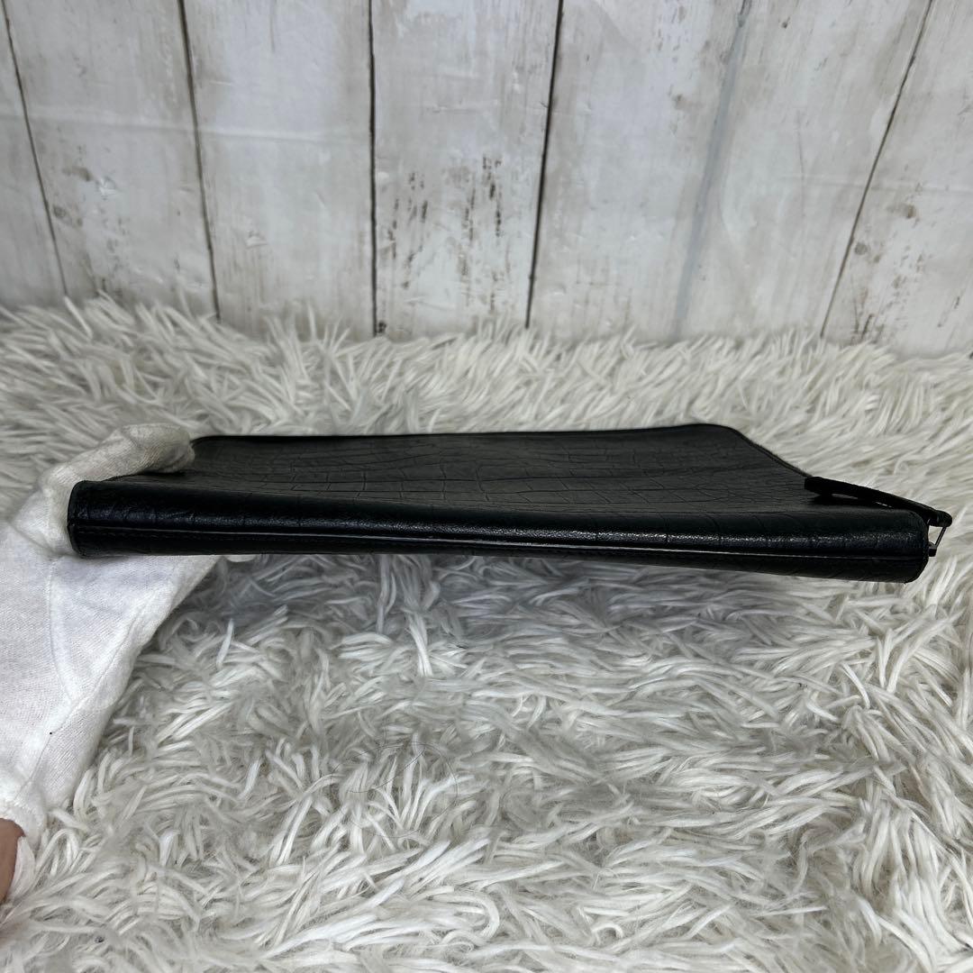 サンローラン　YSL クラッチバッグ　セカンドバッグ　レザー　ロゴ