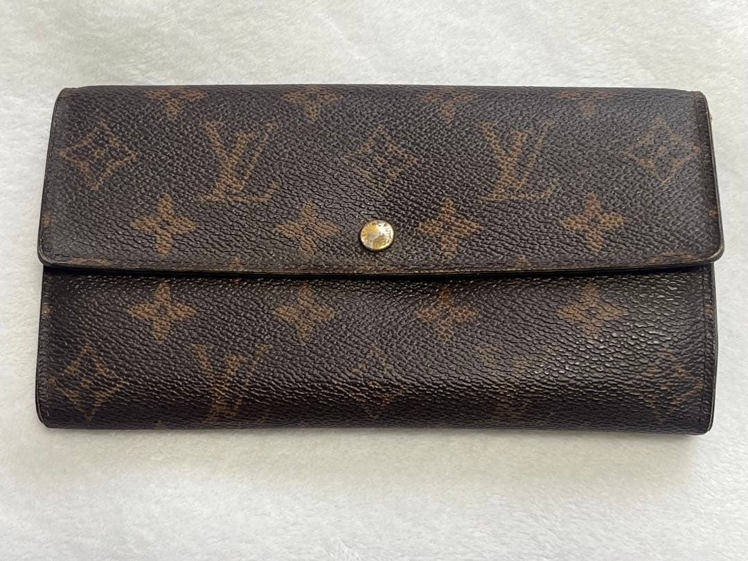 Louis Vuitton モノグラム 長財布　収納袋&箱付き