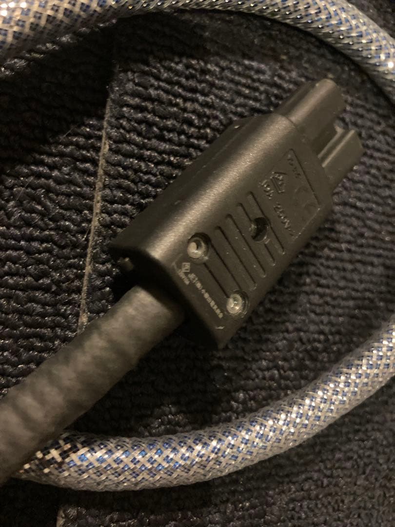 オヤイデ　電源ケーブル　L/i50 G5