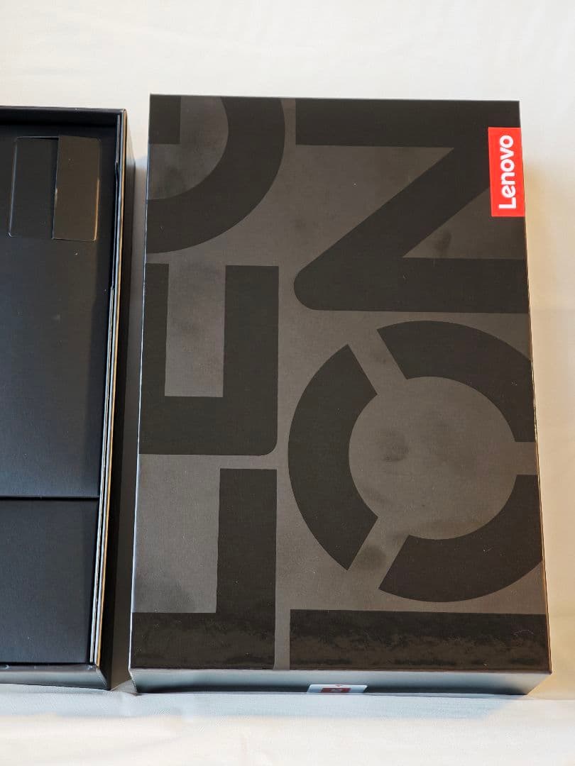 Lenovo Legion Tab (8.8”, 3) 日本国内版