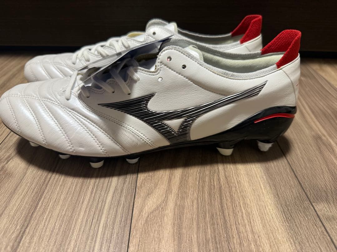 新品　早い者勝ち！　ミズノ　モレリアネオ4 MIX 取り替え　28.5 SG