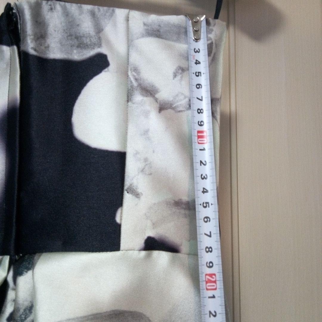 花柄マキシドレスクリーニング済21000円さらに値下げイヤリング、ネックレス付き