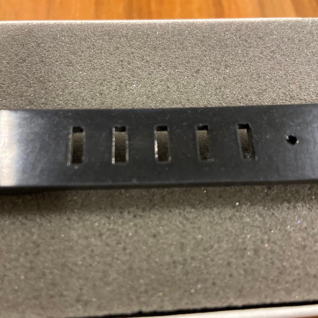 CHANEL シャネル　ラバー　ロゴ　ブレスレット　ベルト