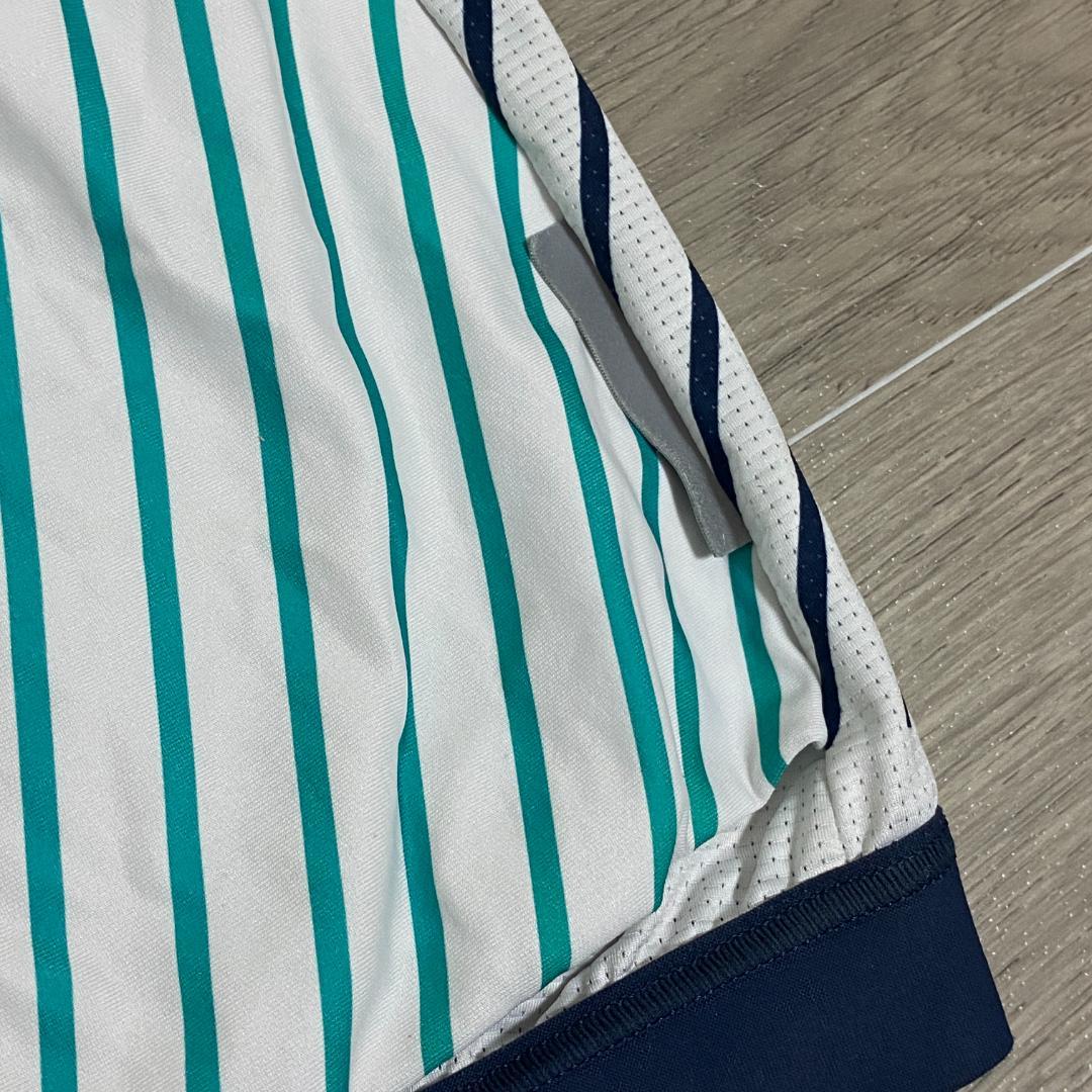 【美品】 Pro Fit 白 マルチ Mサイズ