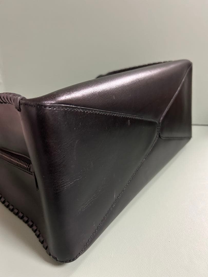 美品　グッチバック　レザー