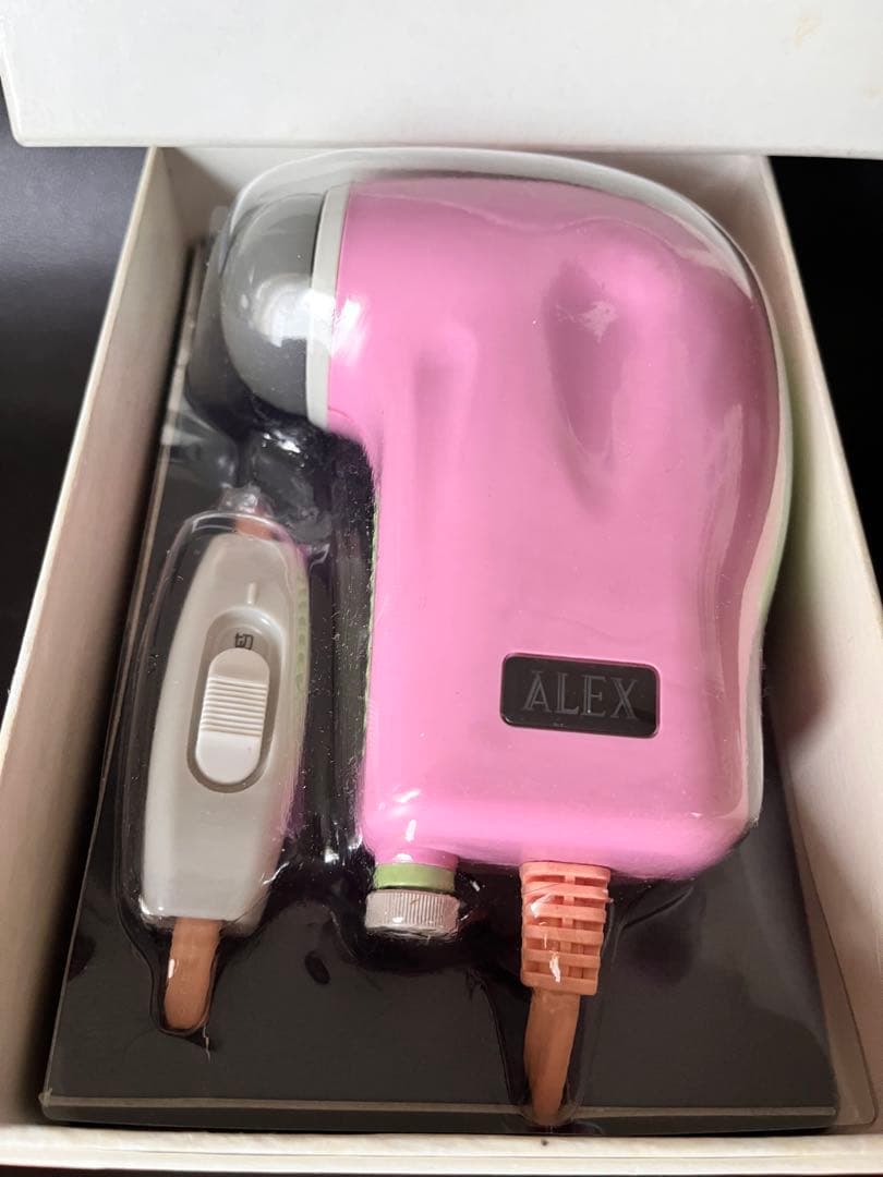 アレックス　プラズマ高周波美顔器　ほうれい線、シワ、たるみ、ニキビ＆跡の改善