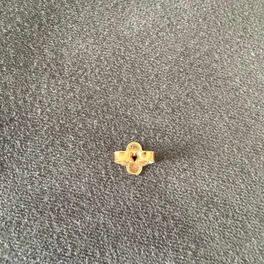 LOUIS VUITTON エッセンシャルv ローズゴールド