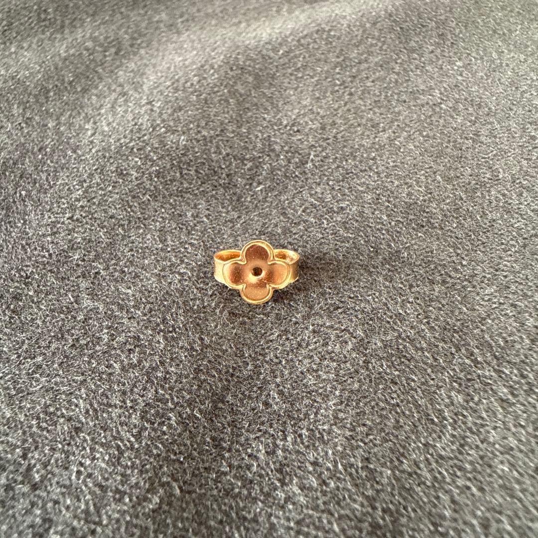 LOUIS VUITTON エッセンシャルv ローズゴールド