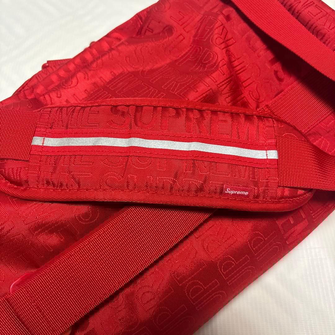 ★美品★ supreme Duffle Bag