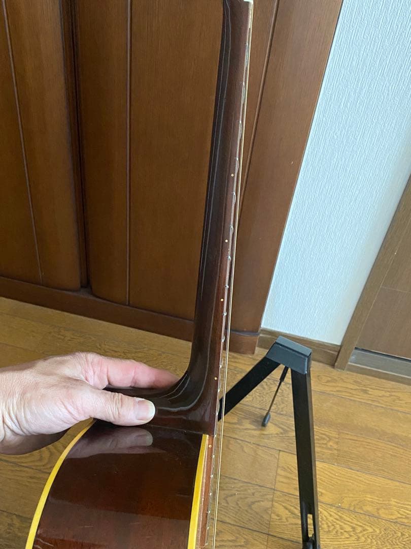 YAMAHA FG-200J 黒ラベル エレアコ オリジナルハードケース付き