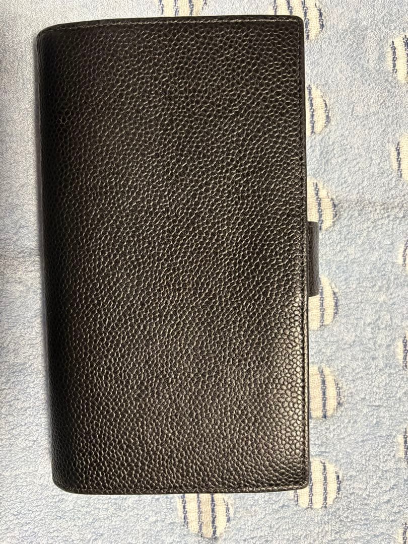 CHANEL がま口　長財布