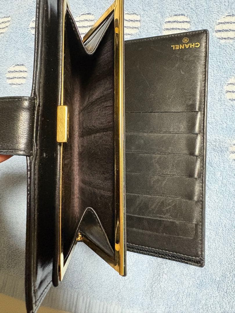 CHANEL がま口　長財布