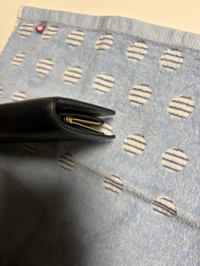 CHANEL がま口　長財布