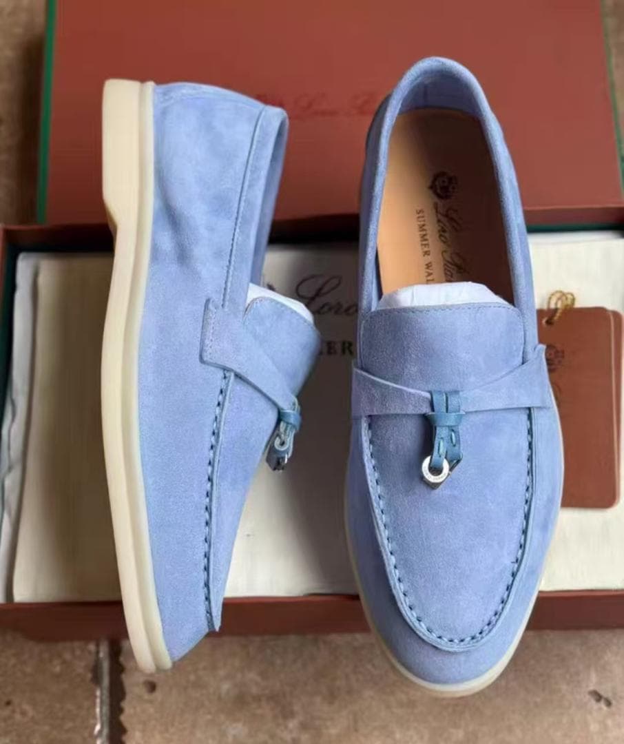 Loro Piana ライトブルー スエード モカシン 38