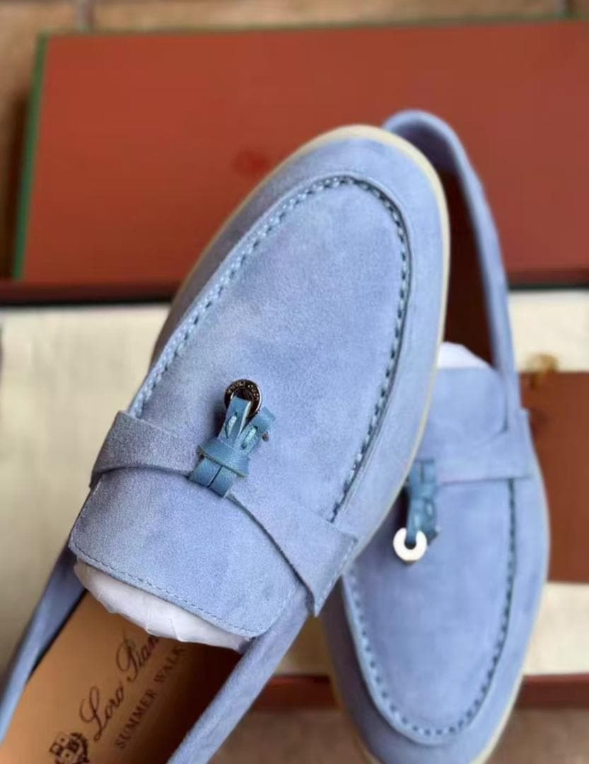 Loro Piana ライトブルー スエード モカシン 38