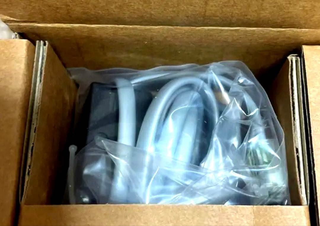 Windowsノート本体 ULTRA GUARD TERRESTRIAL DEFENSE FORCE PC