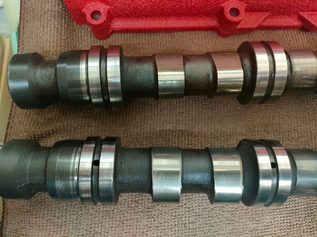 アルトワークス　F6A ツインカム純正カムシャフトホルダー/カムシャフト付