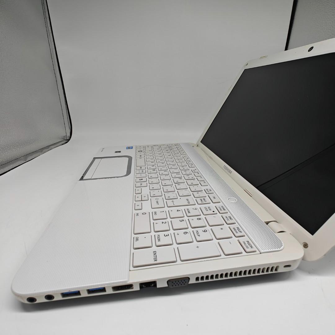 【東芝】T552 高速i7 SSD256GB 8GB ホワイト ノートPC