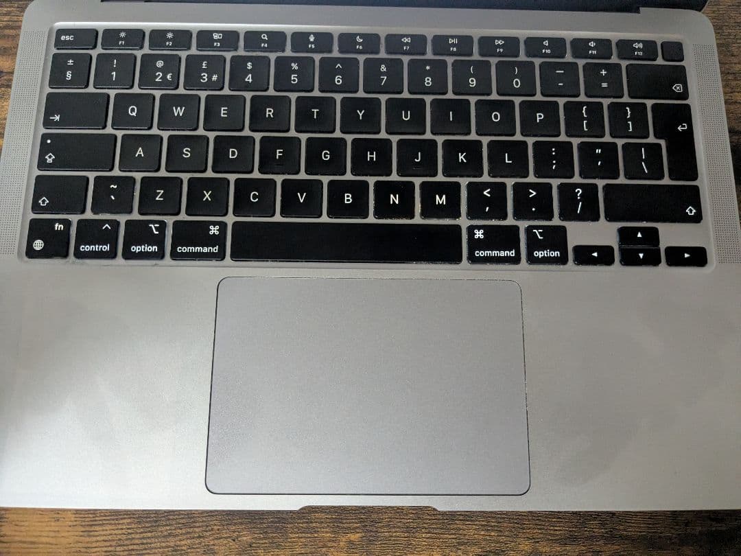 MacBook Air M116GB 512GB UK配列 スペースグレイ