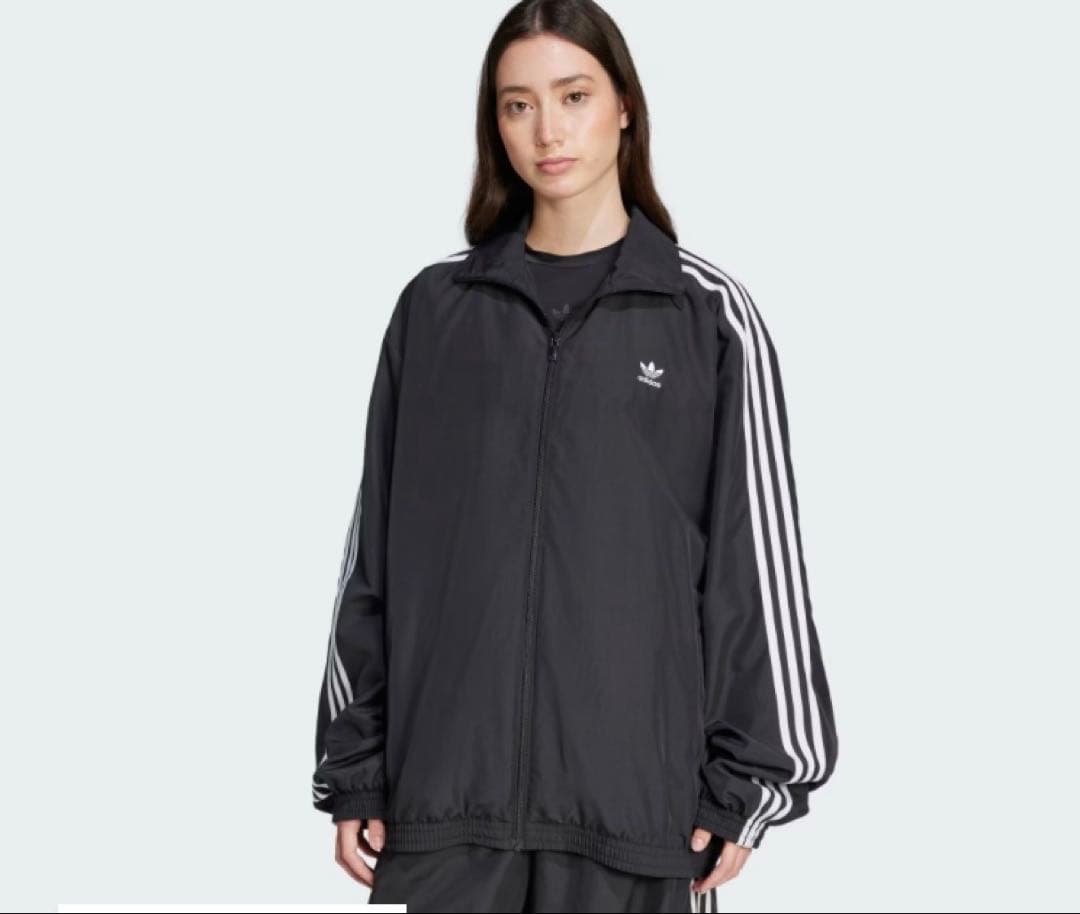 adidas ファイヤーバードオーバーサイズドトラックトップ