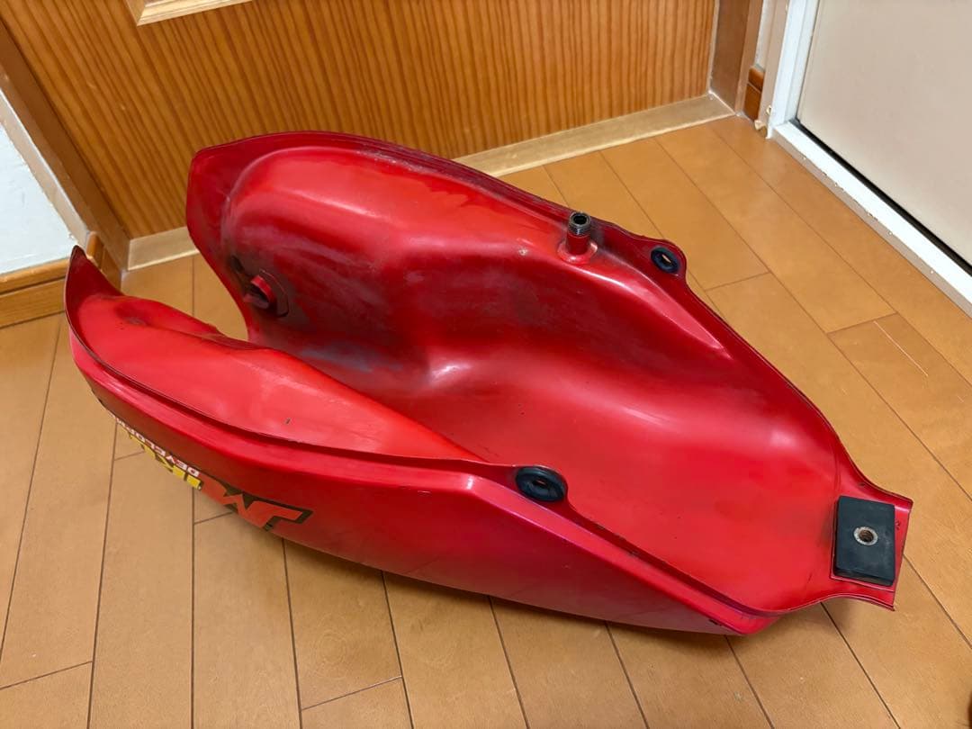 ★ホンダ MBX50 タンク 中古品★