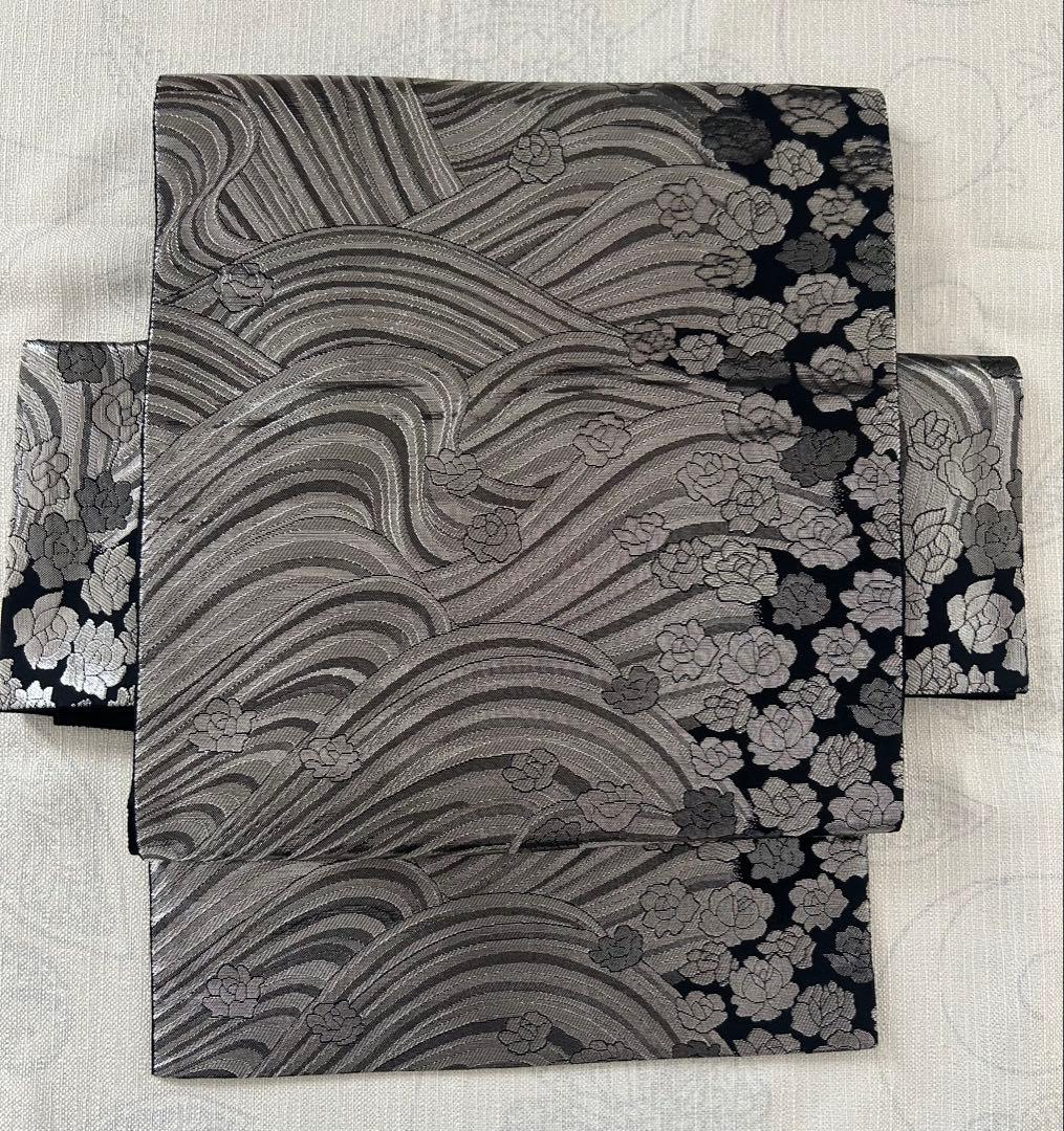 お値下げしました！【美品】袋帯 黒とグレー 銀糸波模様 正絹 六通