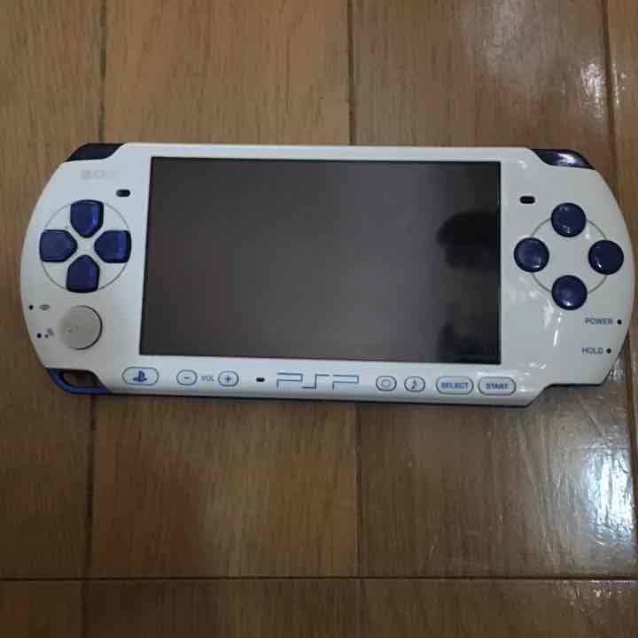 PSP モンハン3rd限定版カラー