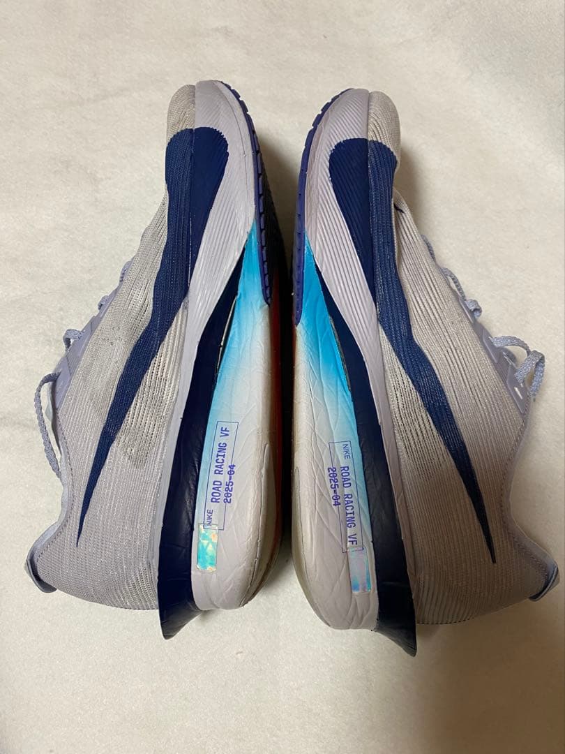 ナイキ　NIKE ヴェイパーフライ4 US7.5 25.5㎝ ランニング