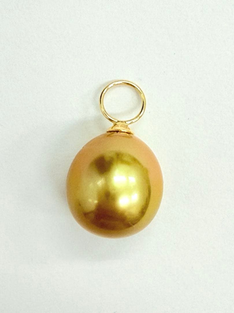 白蝶真珠ナチュラルゴールデン K18チャーム