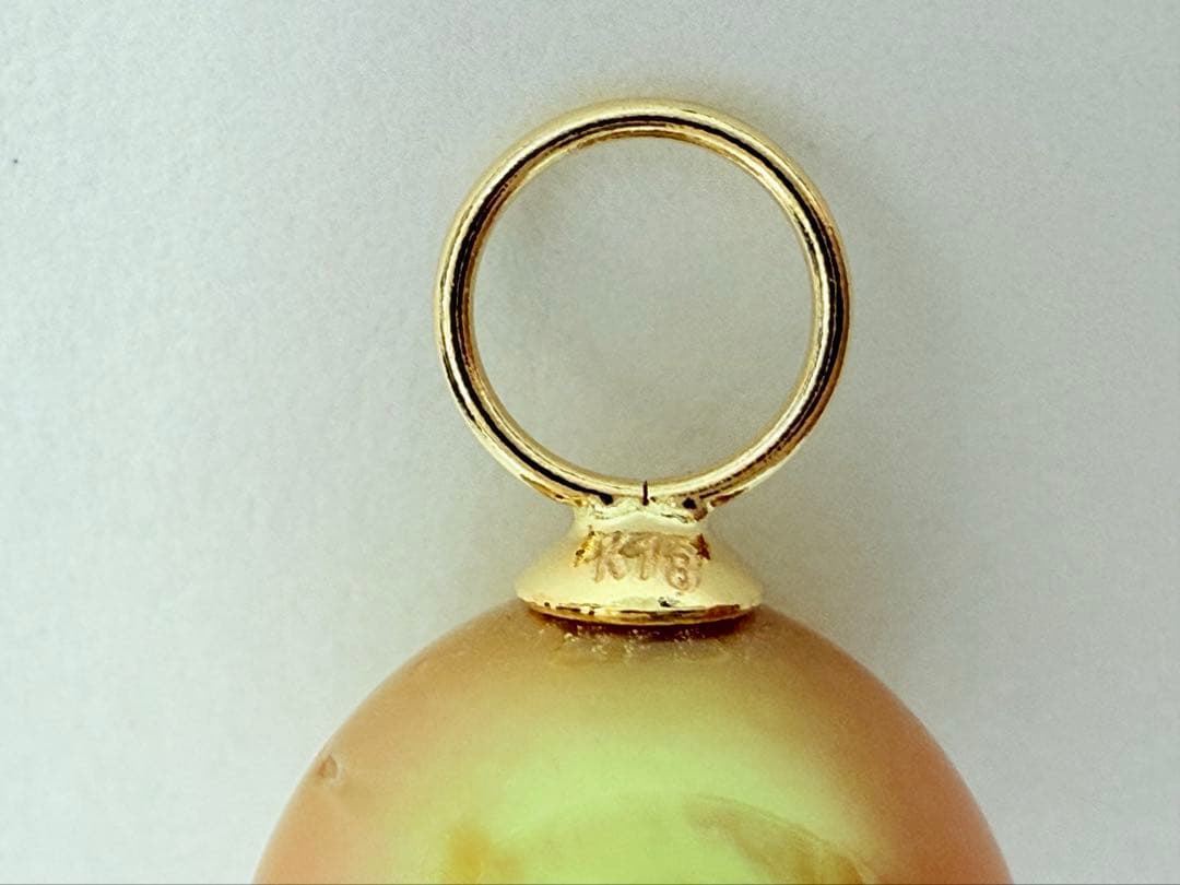 白蝶真珠ナチュラルゴールデン K18チャーム