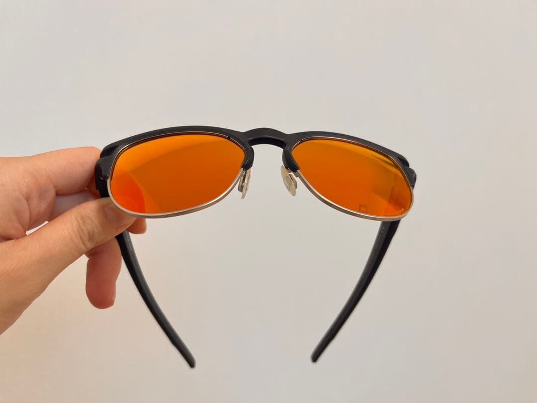 【みずっきー】オークリー　サングラス　オレンジ　黒