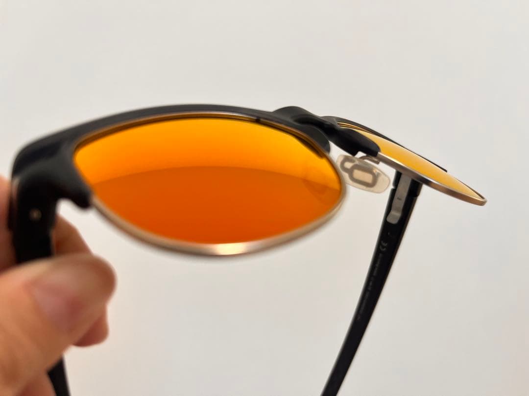 【みずっきー】オークリー　サングラス　オレンジ　黒