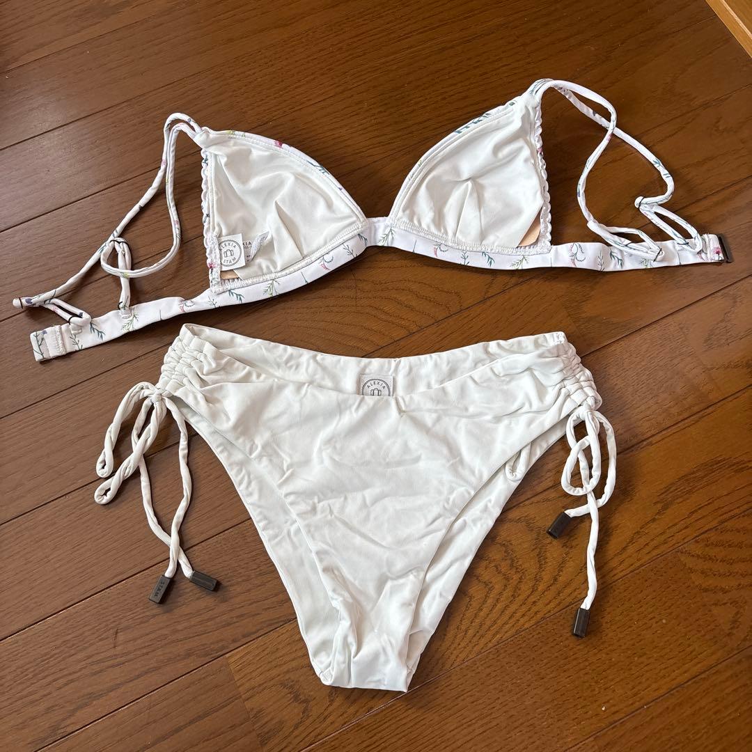 ALEXIA STAM 花柄ビキニ Mサイズ