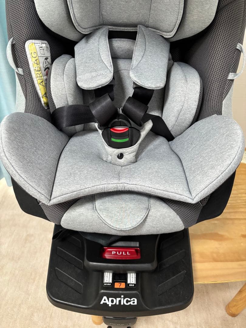 【美品】Aprica アップリカ　クルリラ　チャイルドシート