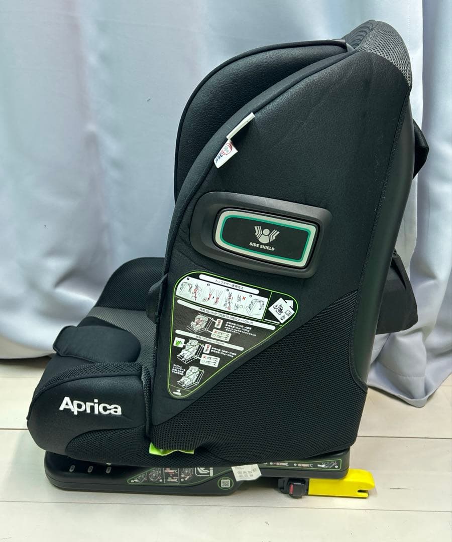 アップリカ　フォームフィット ISOFIX 360°セーフティー