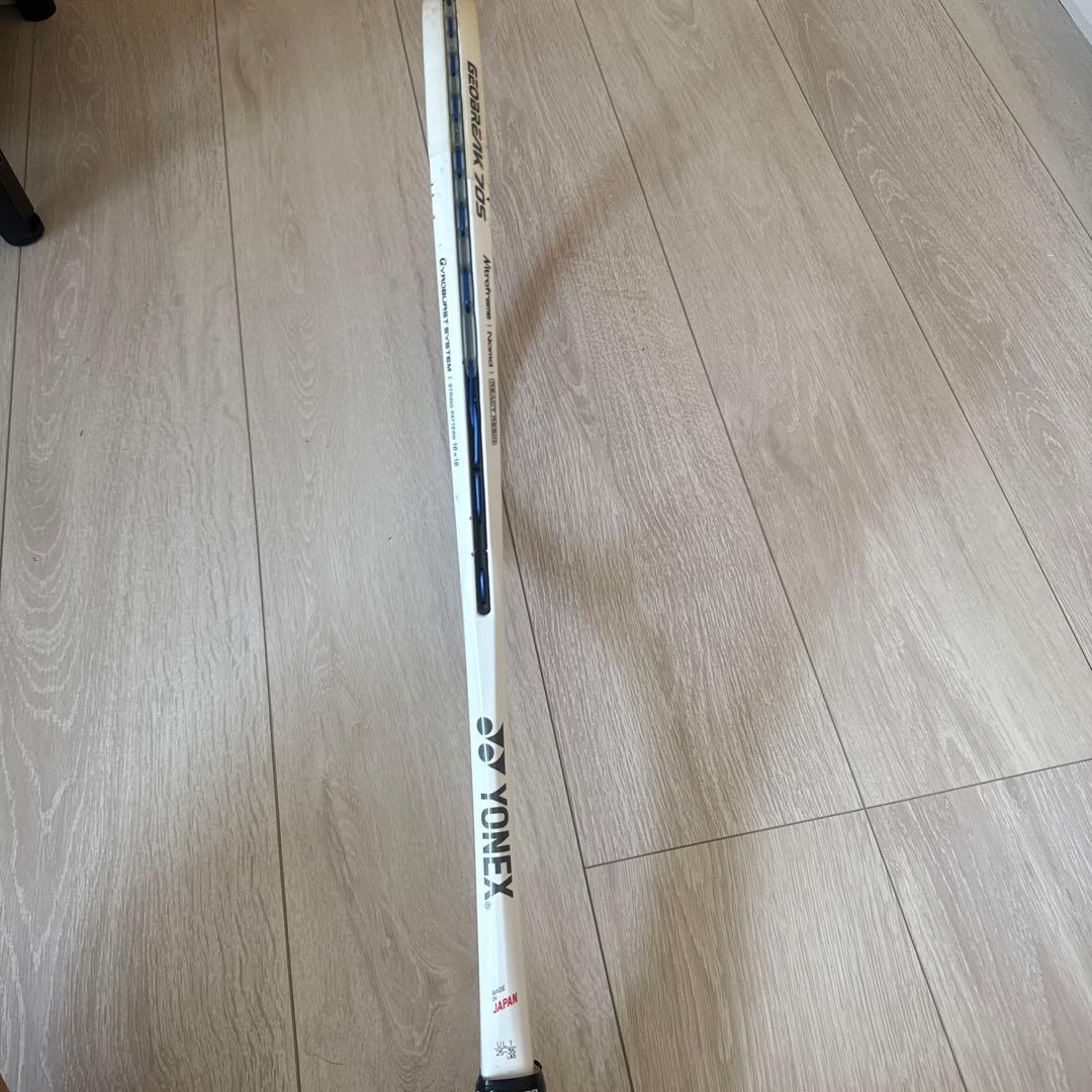 ソフトテニスラケット ジオブレイク70s 白