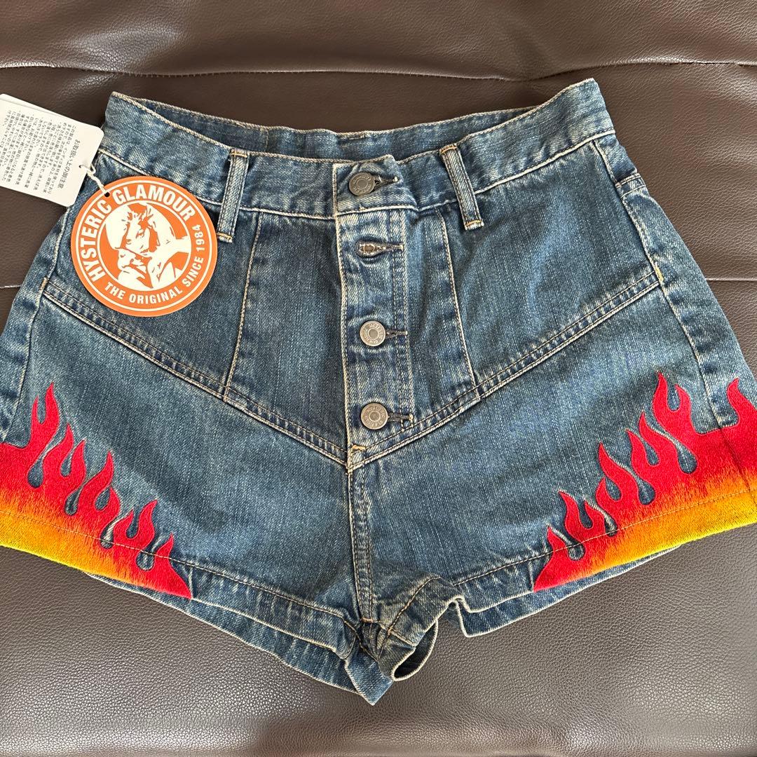 HYSTERIC GLAMOUR KINKY JEANS フレイムショートパンツ