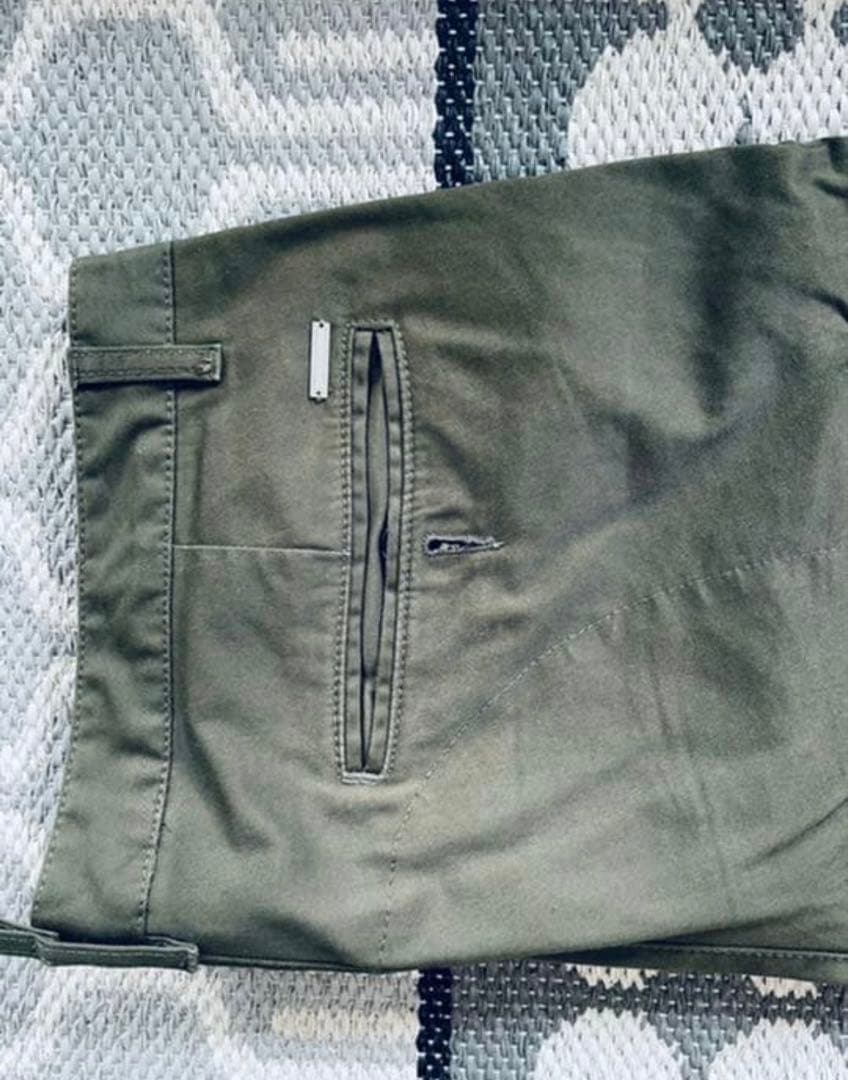 希少人気美品 DSQUARED2セクシーカーゴフィット グリーン