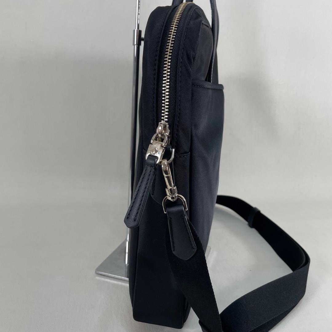 A3✨美品✨Kate Spade ケイトスペード PCケース 黒 ショルダー付